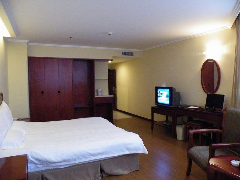 Greentree Inn Guiyang Penshuichi Business Hotel Habitación foto