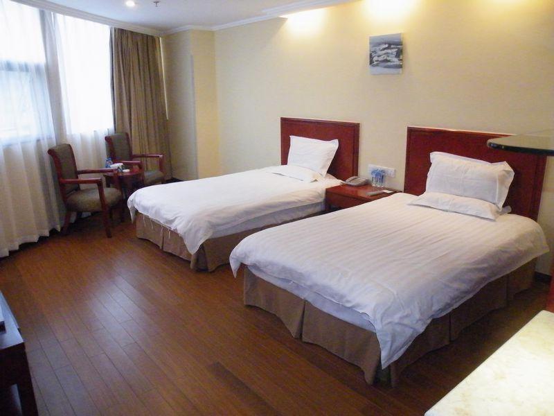Greentree Inn Guiyang Penshuichi Business Hotel Habitación foto
